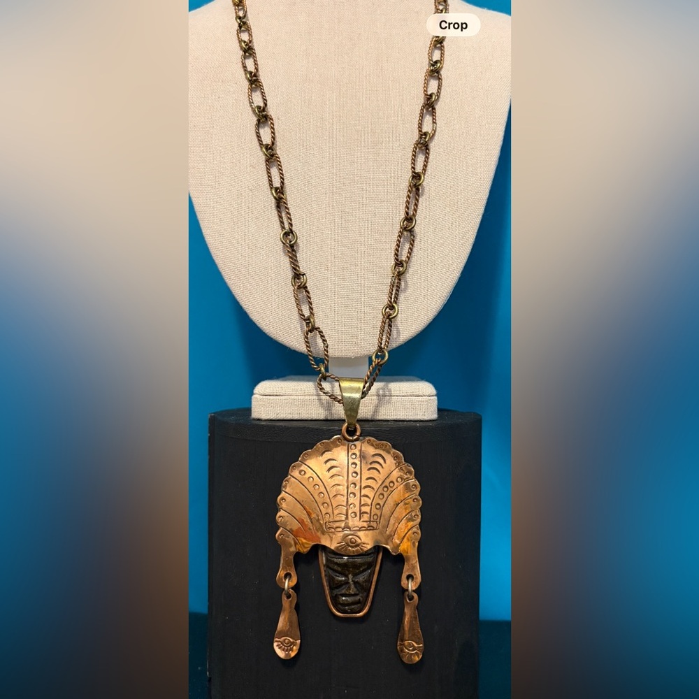 Mexican copper & carved stone necklace 26”
chain mayan headdress indian vintage